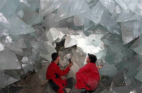 Выбор и размещение кристаллов