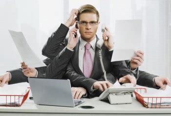 Занятость друга на работе