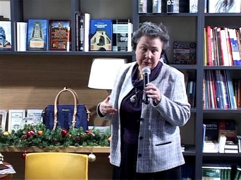 Практические рекомендации по толкованию снов о краже одежды