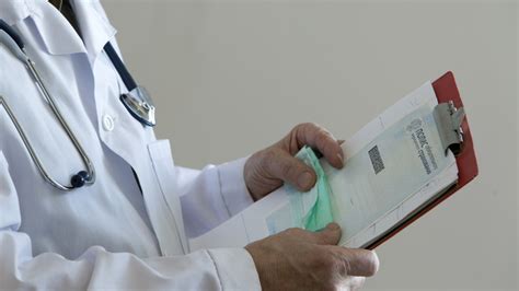 Симптомы, которые стоит обратить внимание
