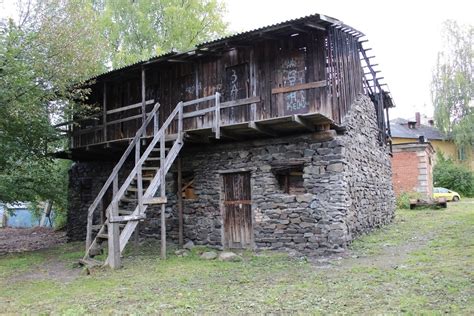 Тайна каменных пирамид в Карелии